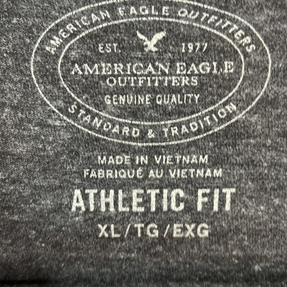 American Eagle Mens 3D Graphic Long Sleeve T-Shirt Charcoal Grey Athletic Fit XL - Picture 8 of 11